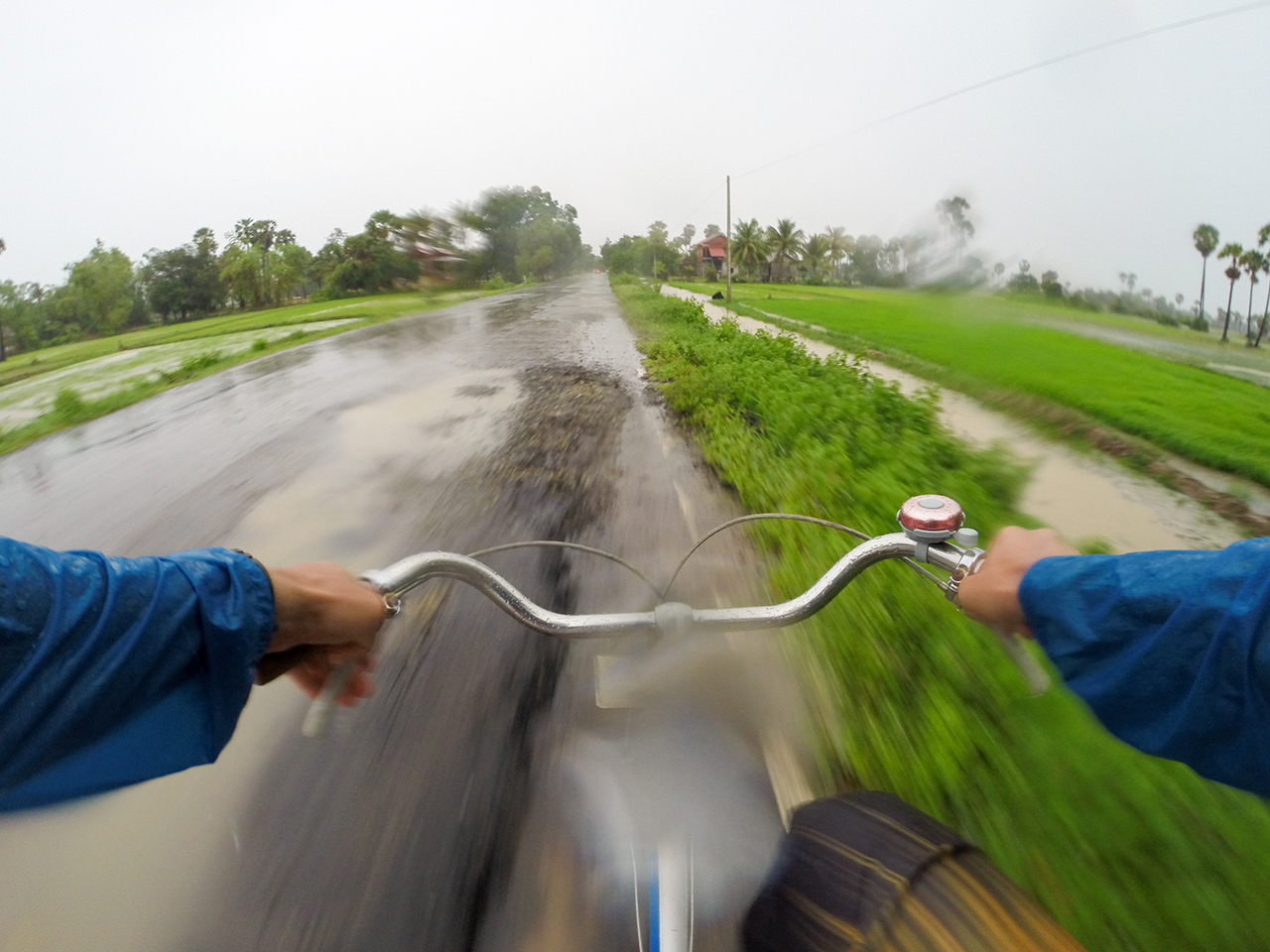 Путешествие по Камбодже: тропические ливни сезона дождей