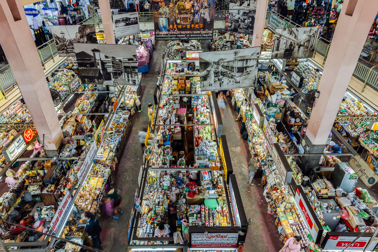 Достопримечательности Чиангмая, Таиланд: Рынок Варорот